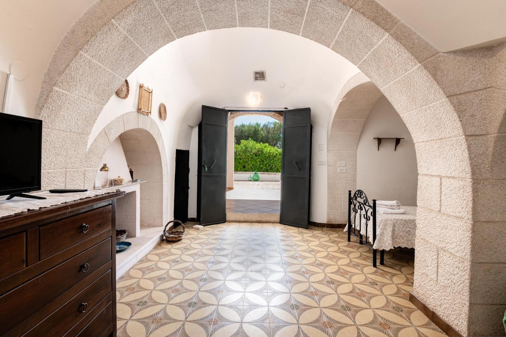 Trullo La Quercia * Ostuni