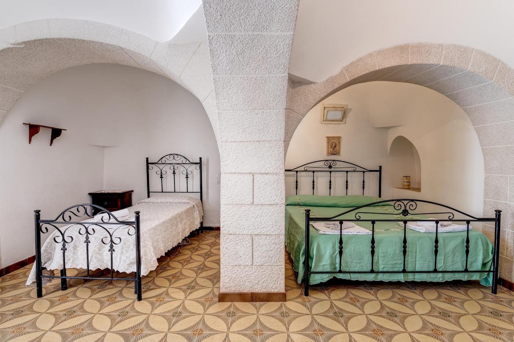 Trullo La Quercia * Ostuni