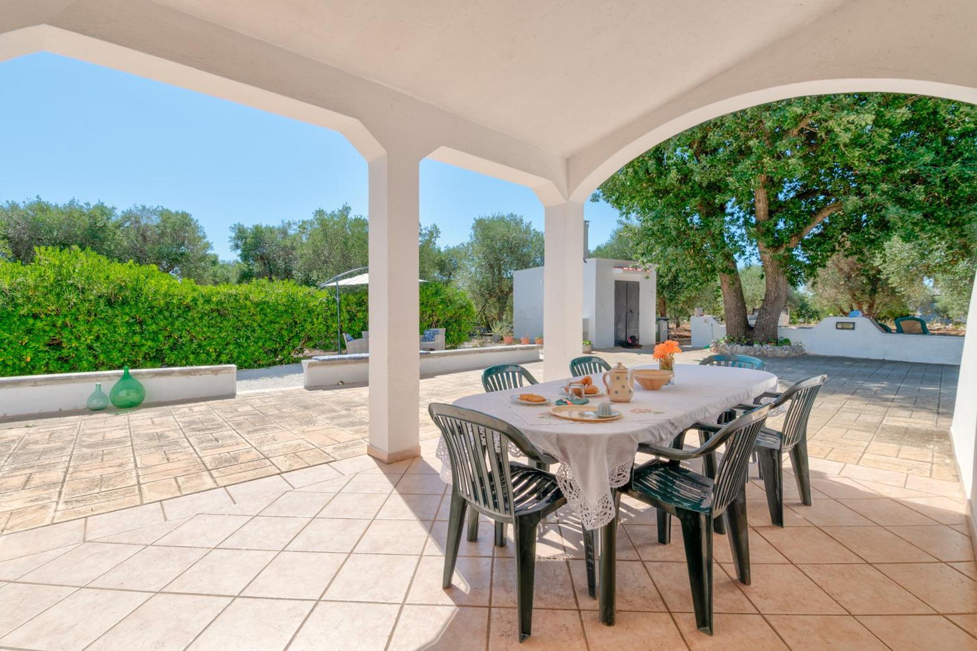 Holiday home Trullo La Quercia