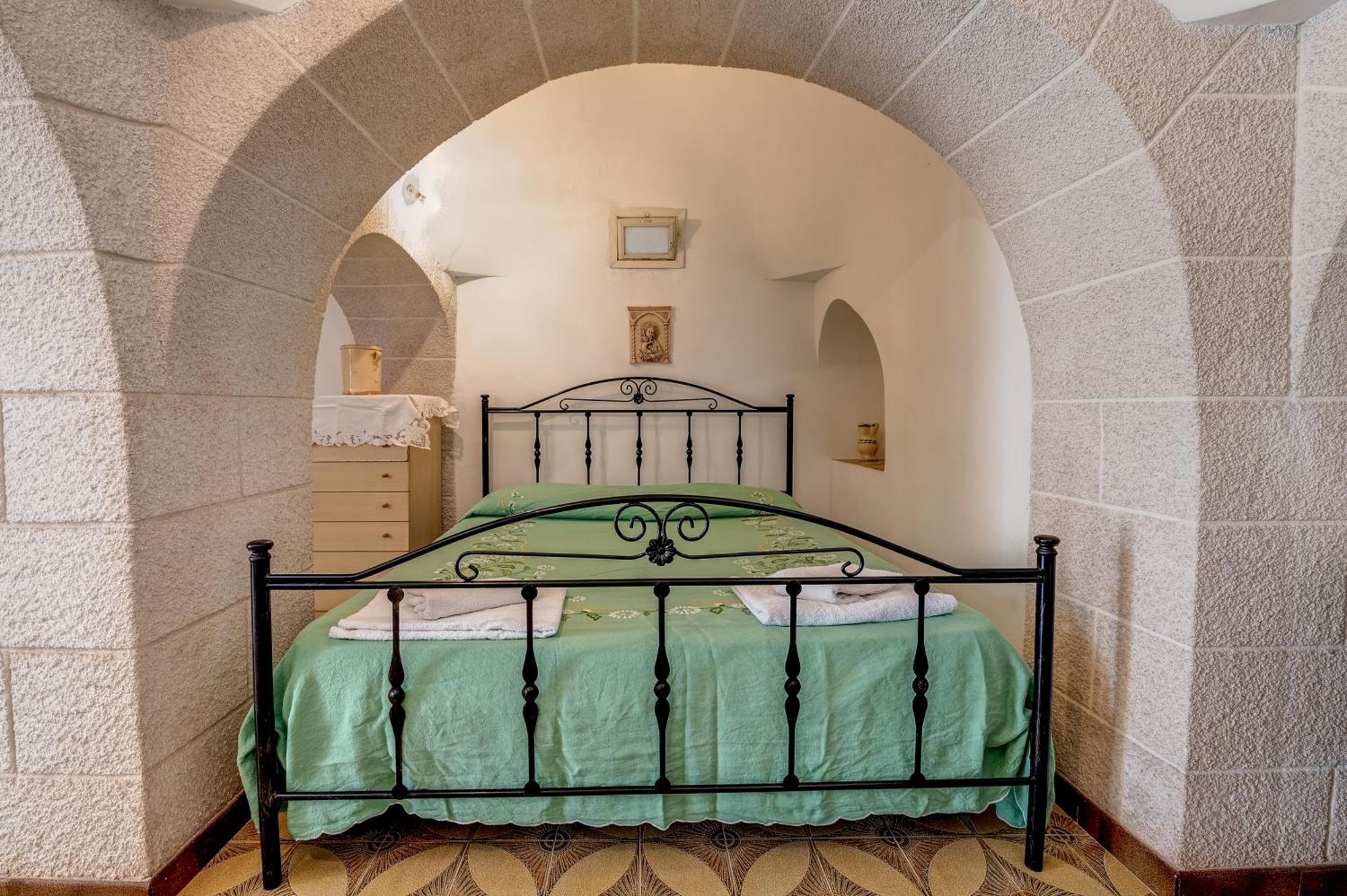 Trullo La Quercia Holiday home